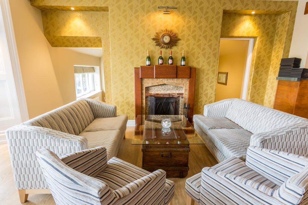 The Lamplighter Dining ~ Rooms Windermere Esterno foto